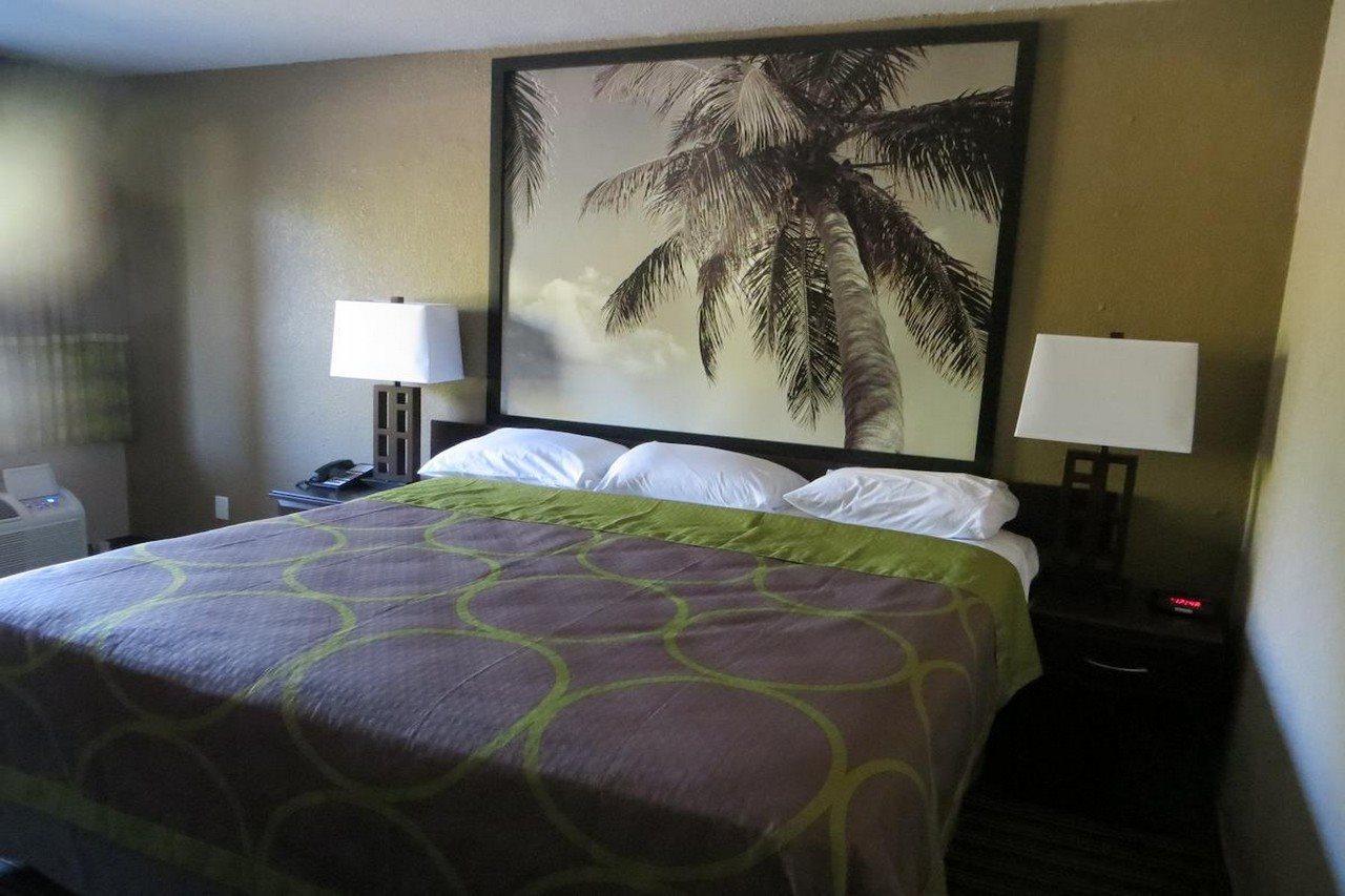 Super 8 By Wyndham Fort Myers Eksteriør bilde