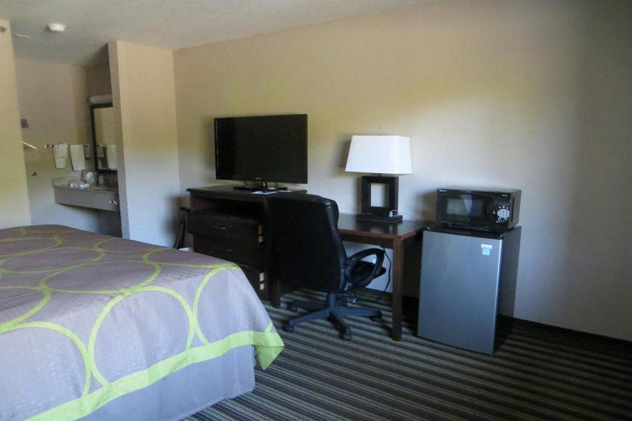 Super 8 By Wyndham Fort Myers Eksteriør bilde