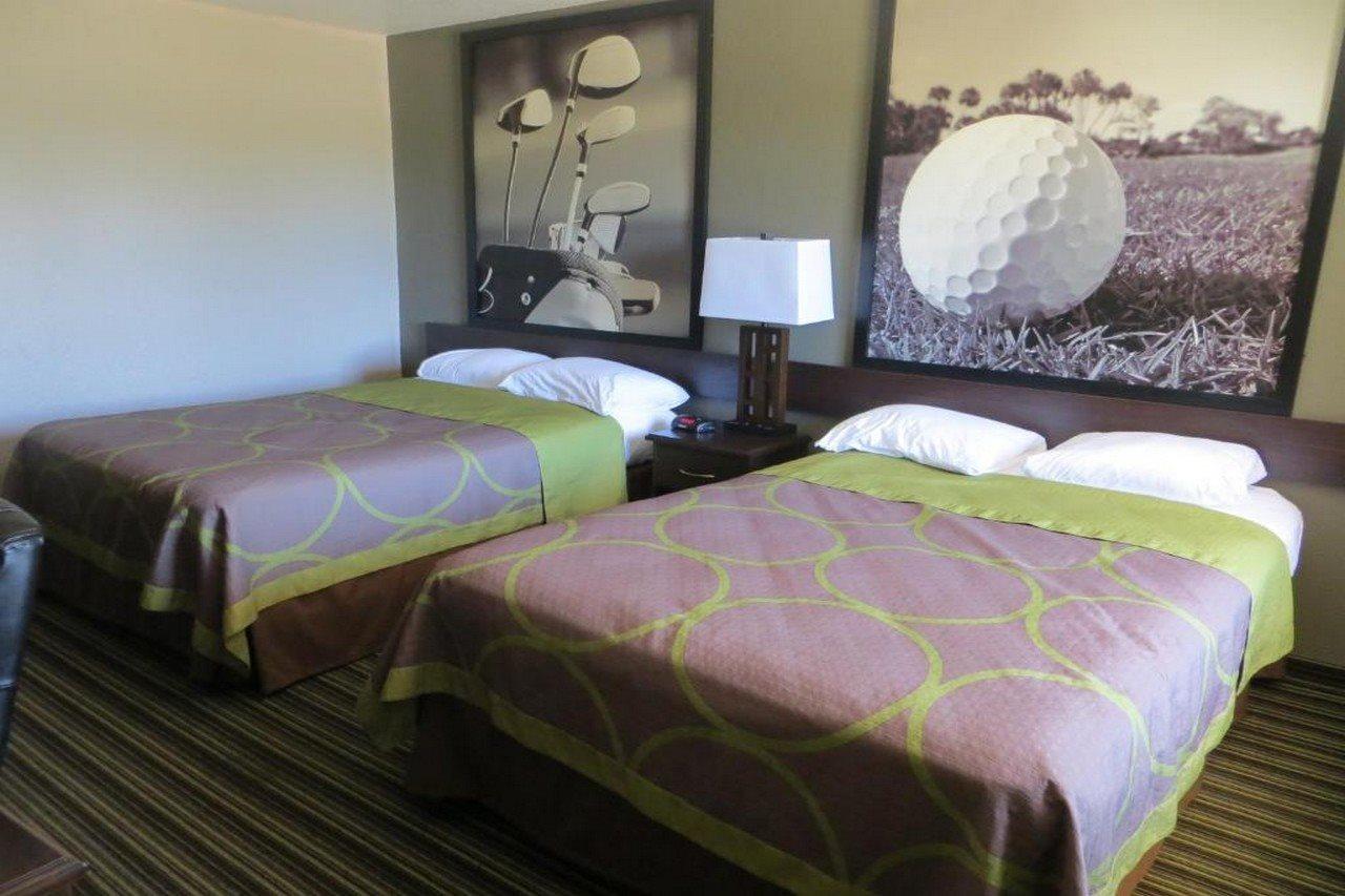 Super 8 By Wyndham Fort Myers Eksteriør bilde